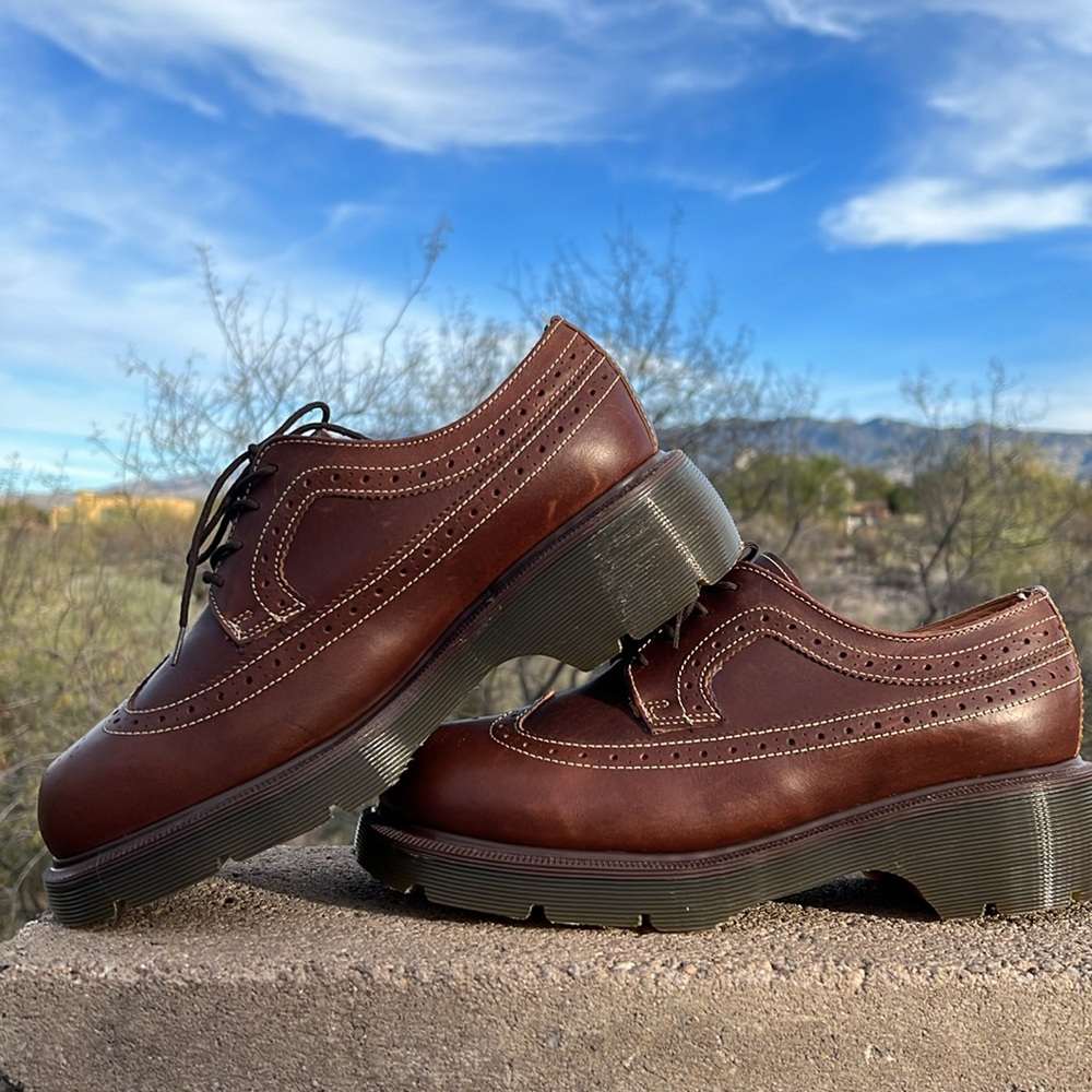 🏴 Vintage Dr. Martens MIE Platform Babydoll Brogue Brown Wingtips UK 7 - Picture 5 of 17